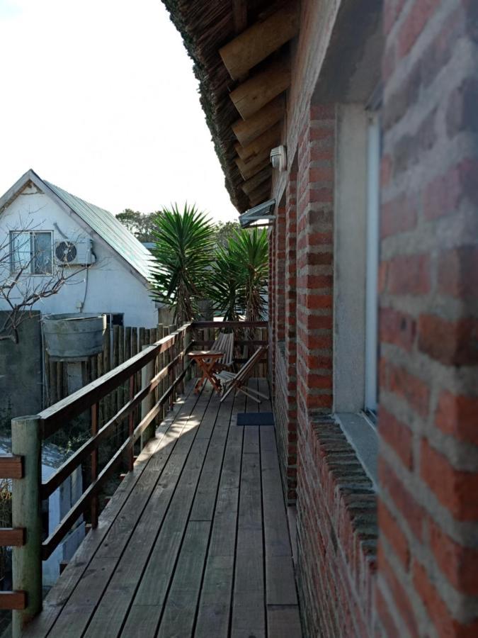 Hostal La Virazon Punta Del Diablo Buitenkant foto